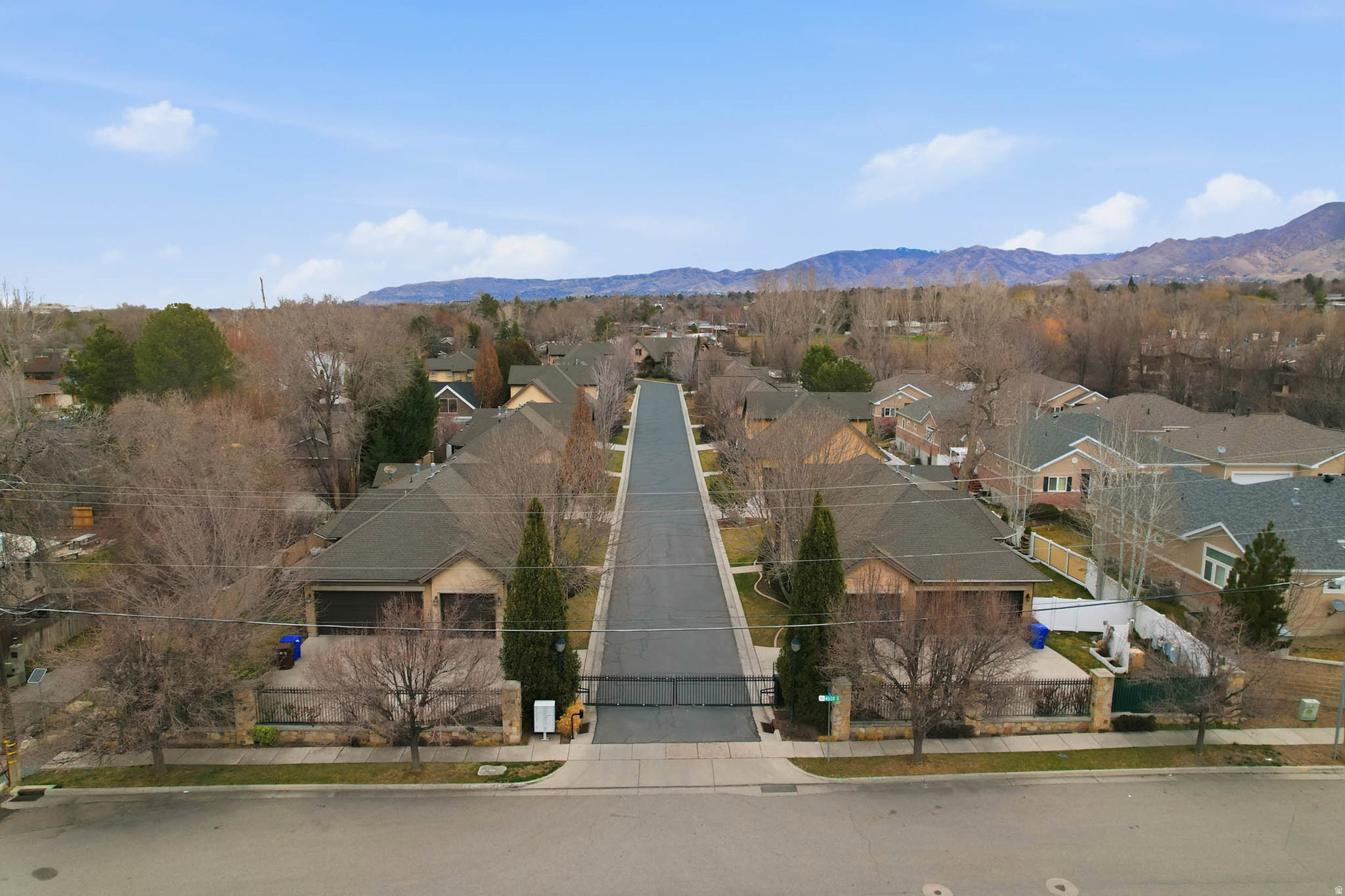 COTTONWOOD MEADOWS - Residential