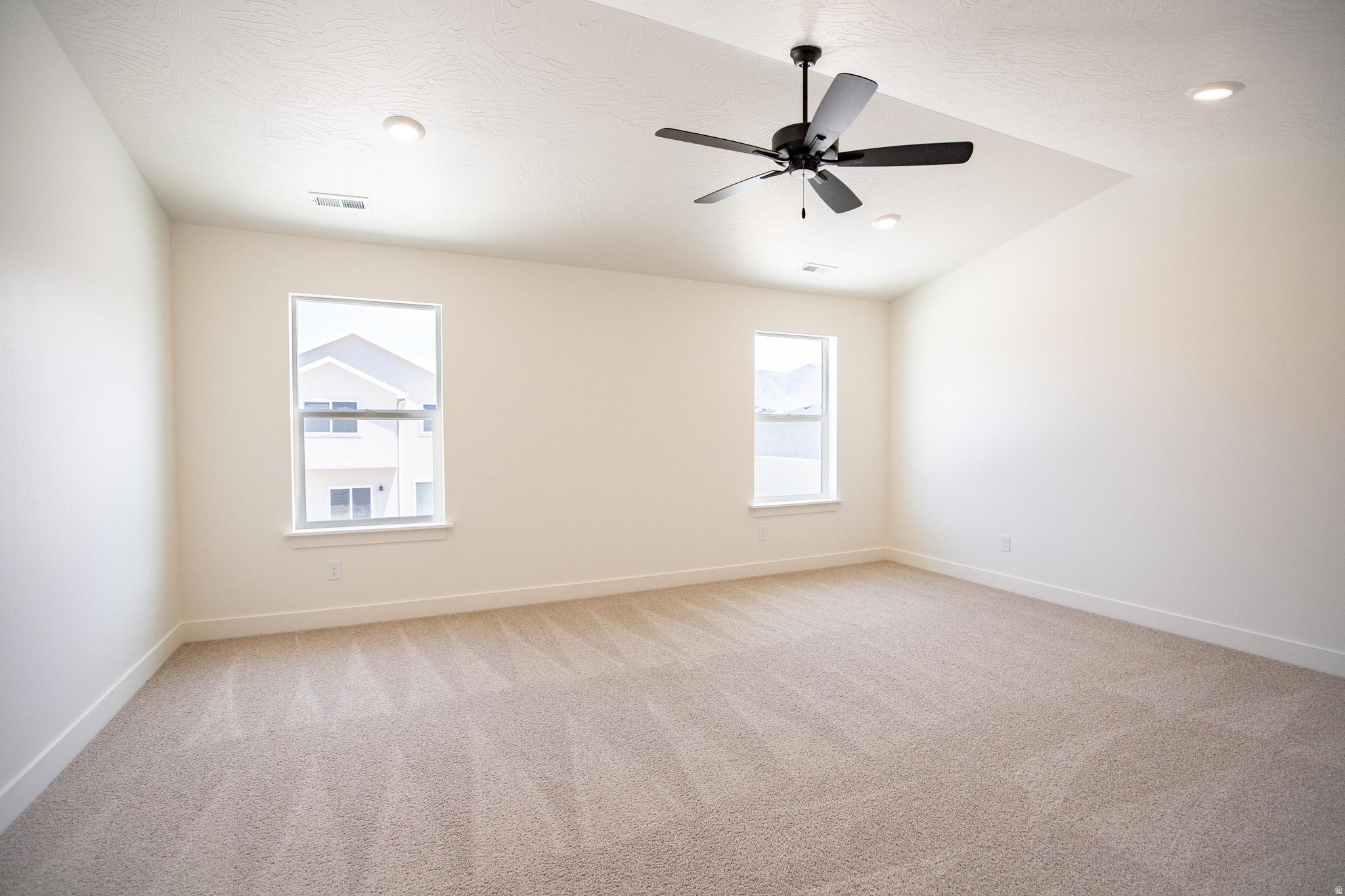 EAGLE MOUNTAIN - Residential