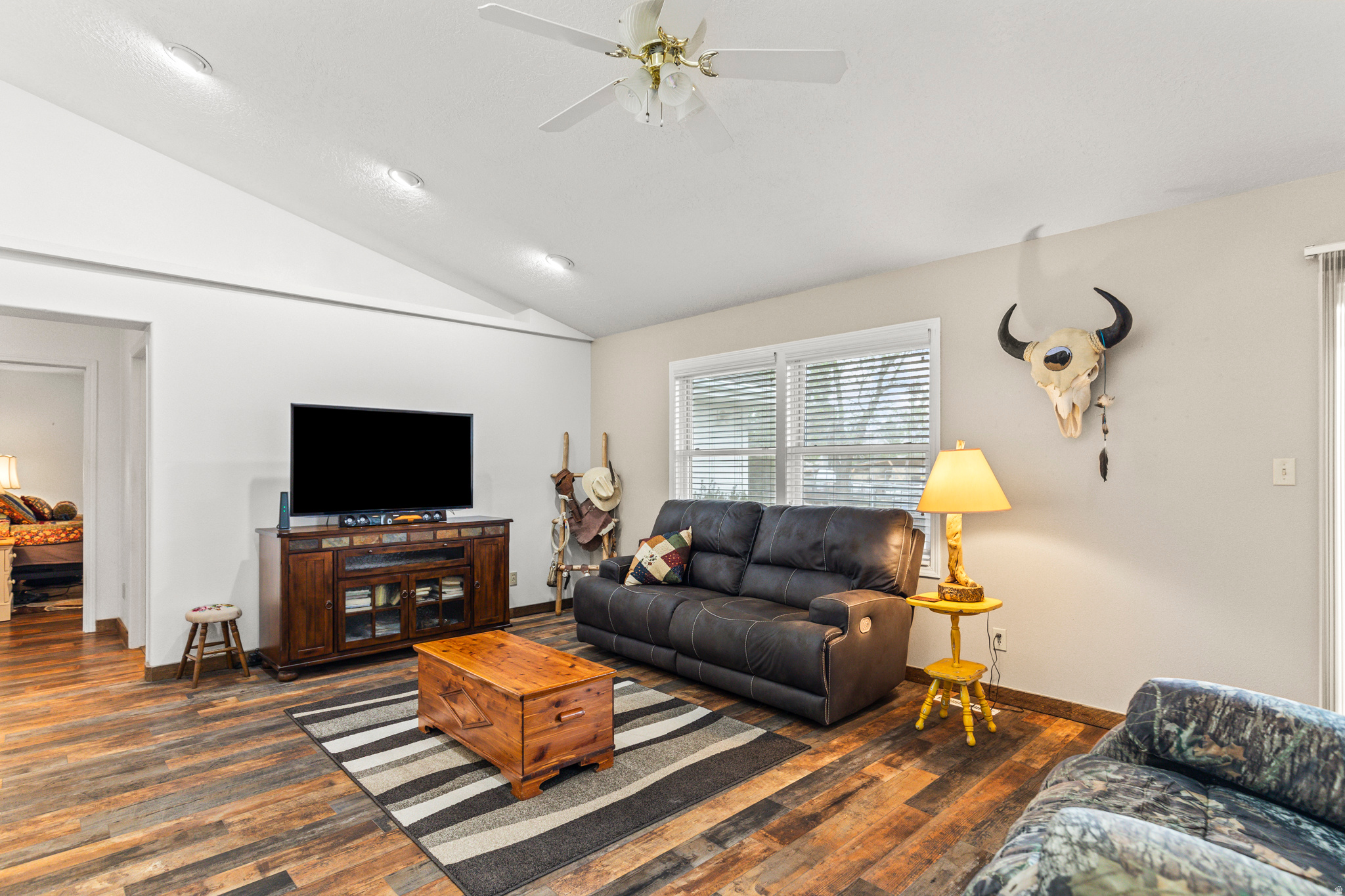 RED BUTTE - Residential