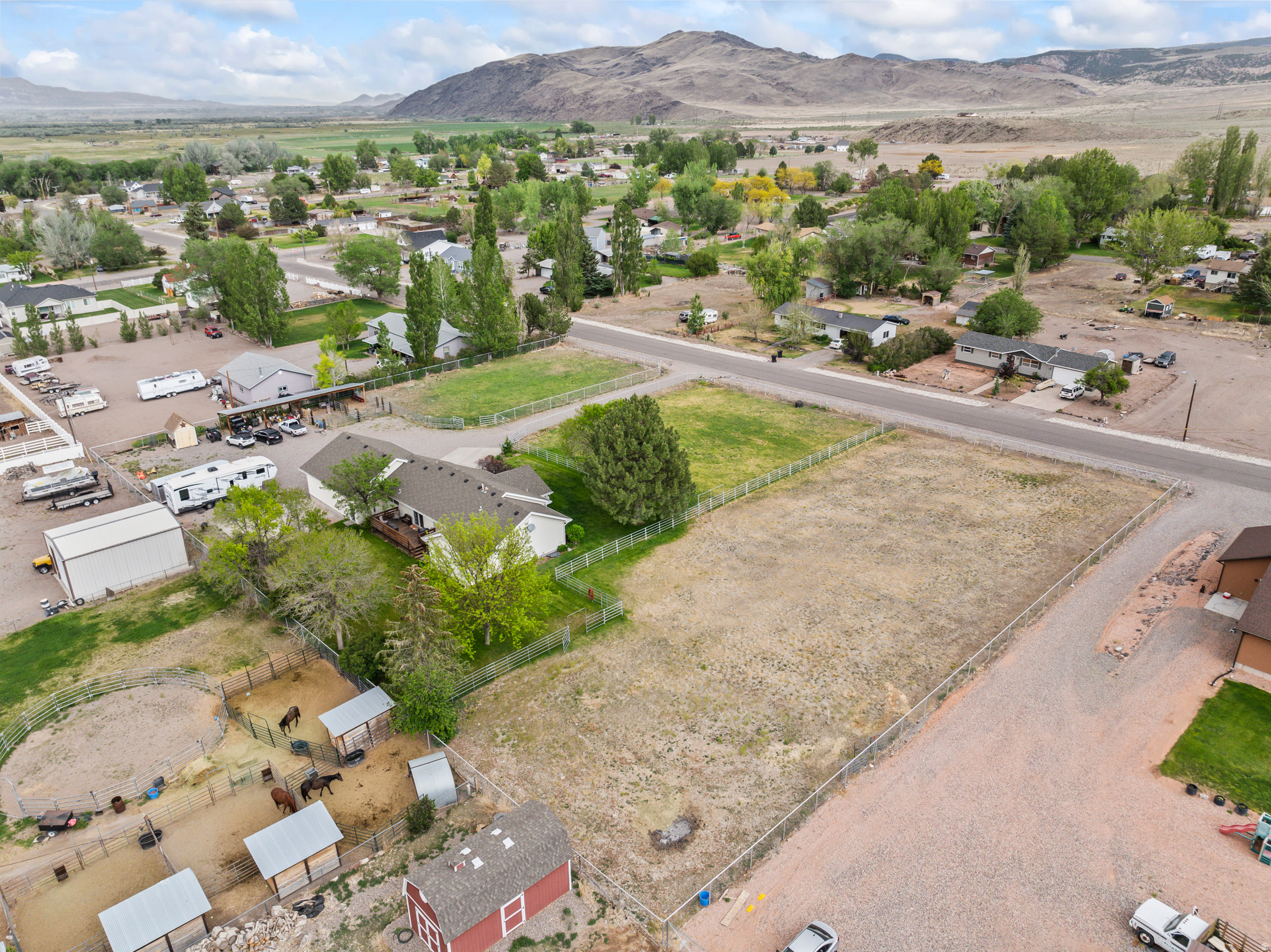 RED BUTTE - Residential