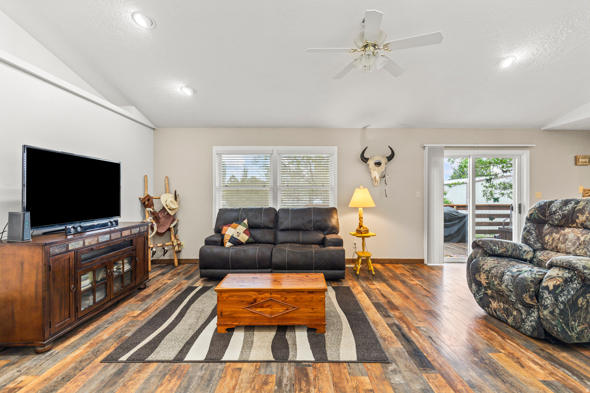 RED BUTTE - Residential