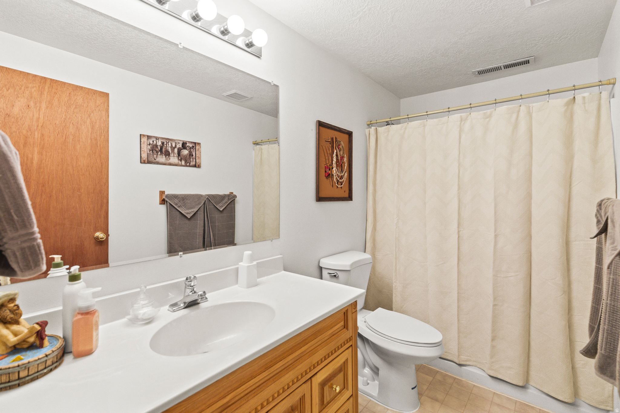 RED BUTTE - Residential