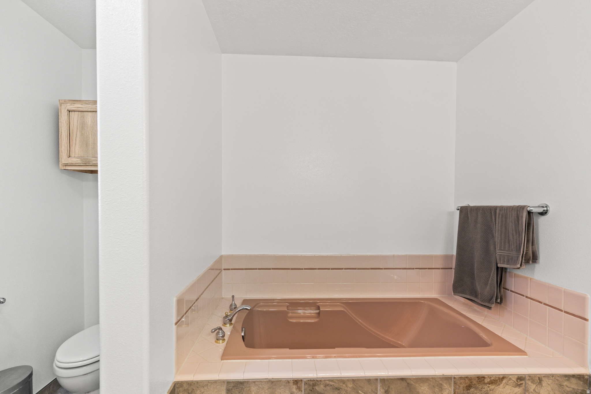 RED BUTTE - Residential