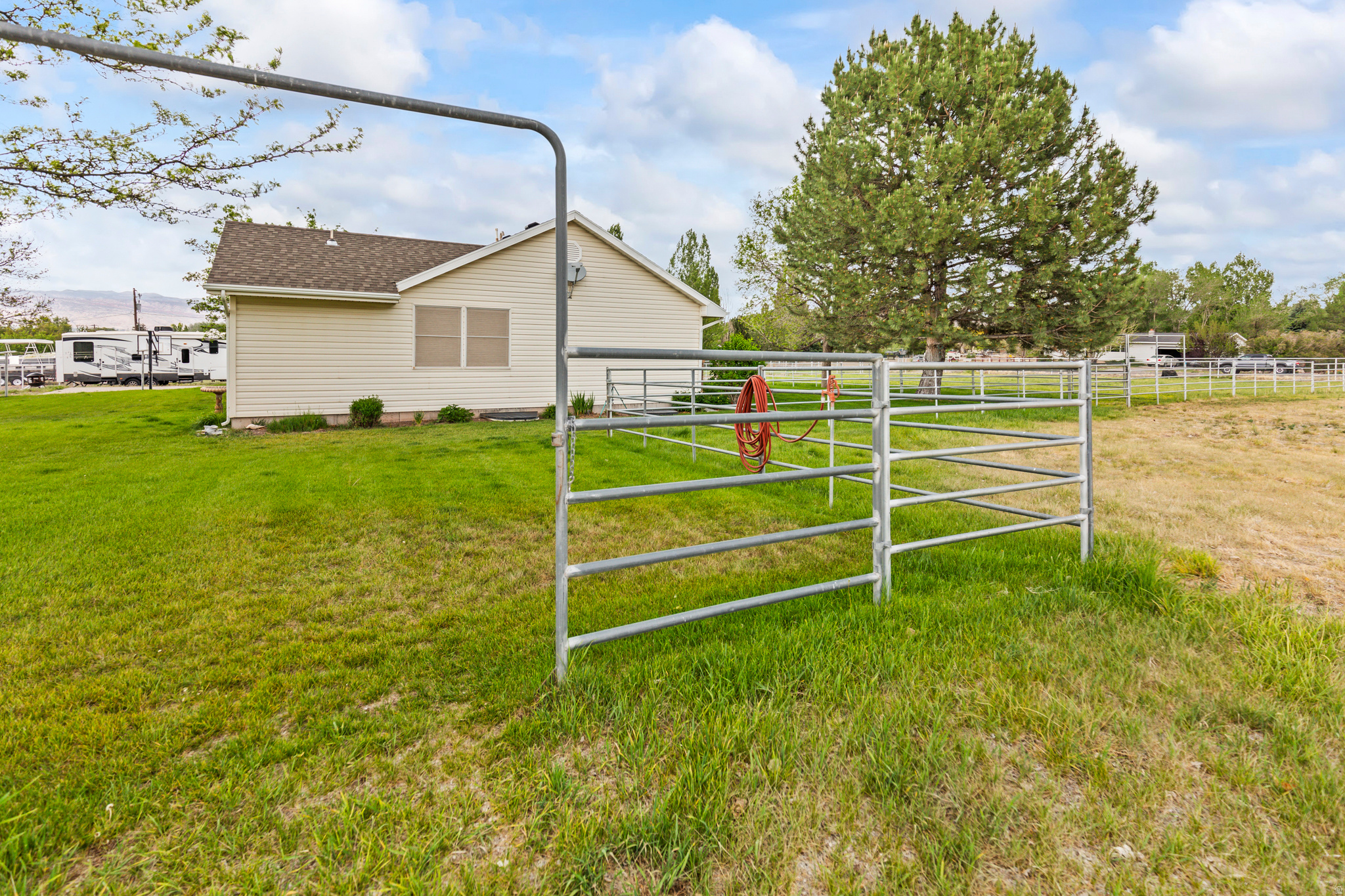 RED BUTTE - Residential