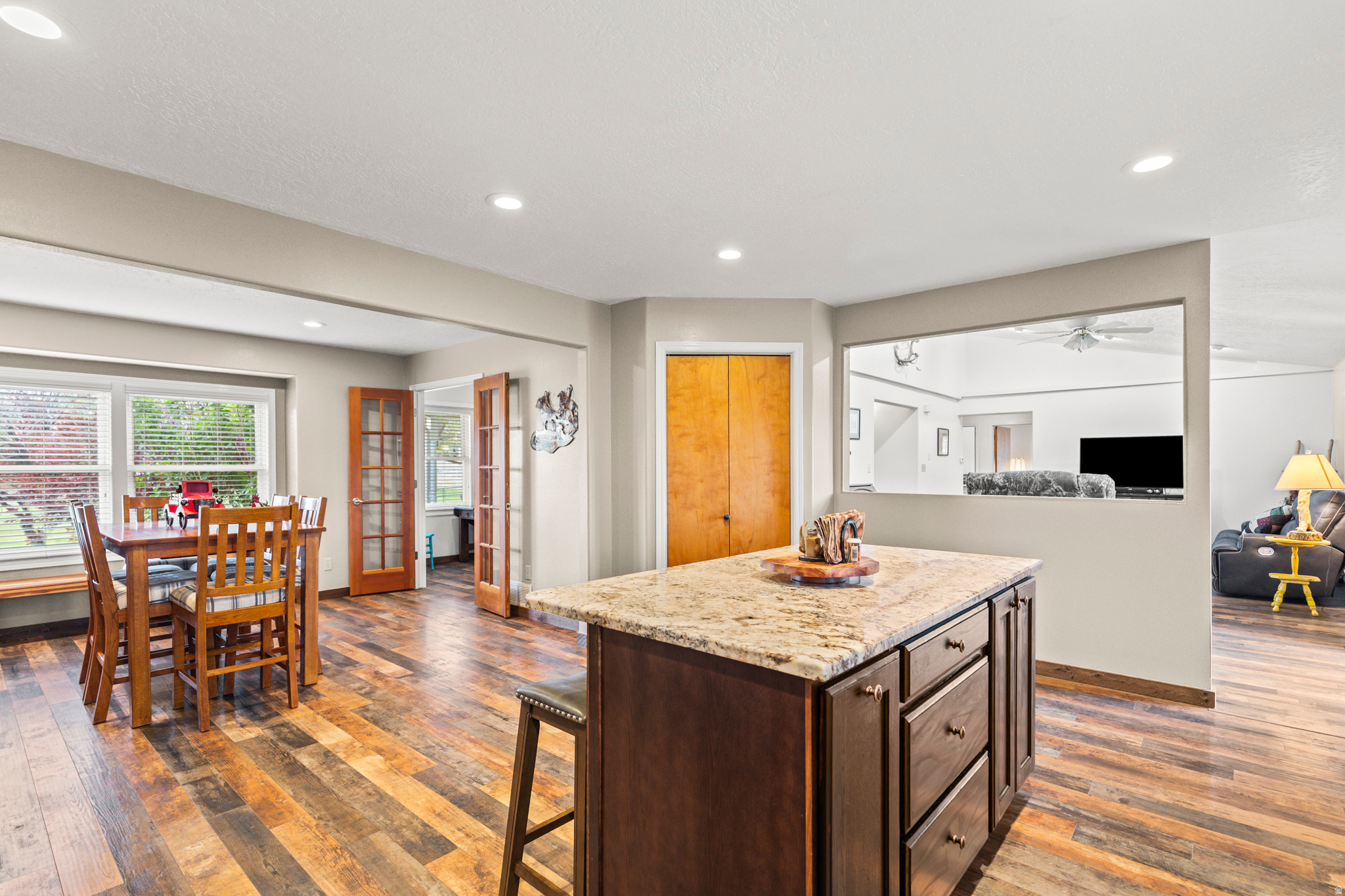 RED BUTTE - Residential