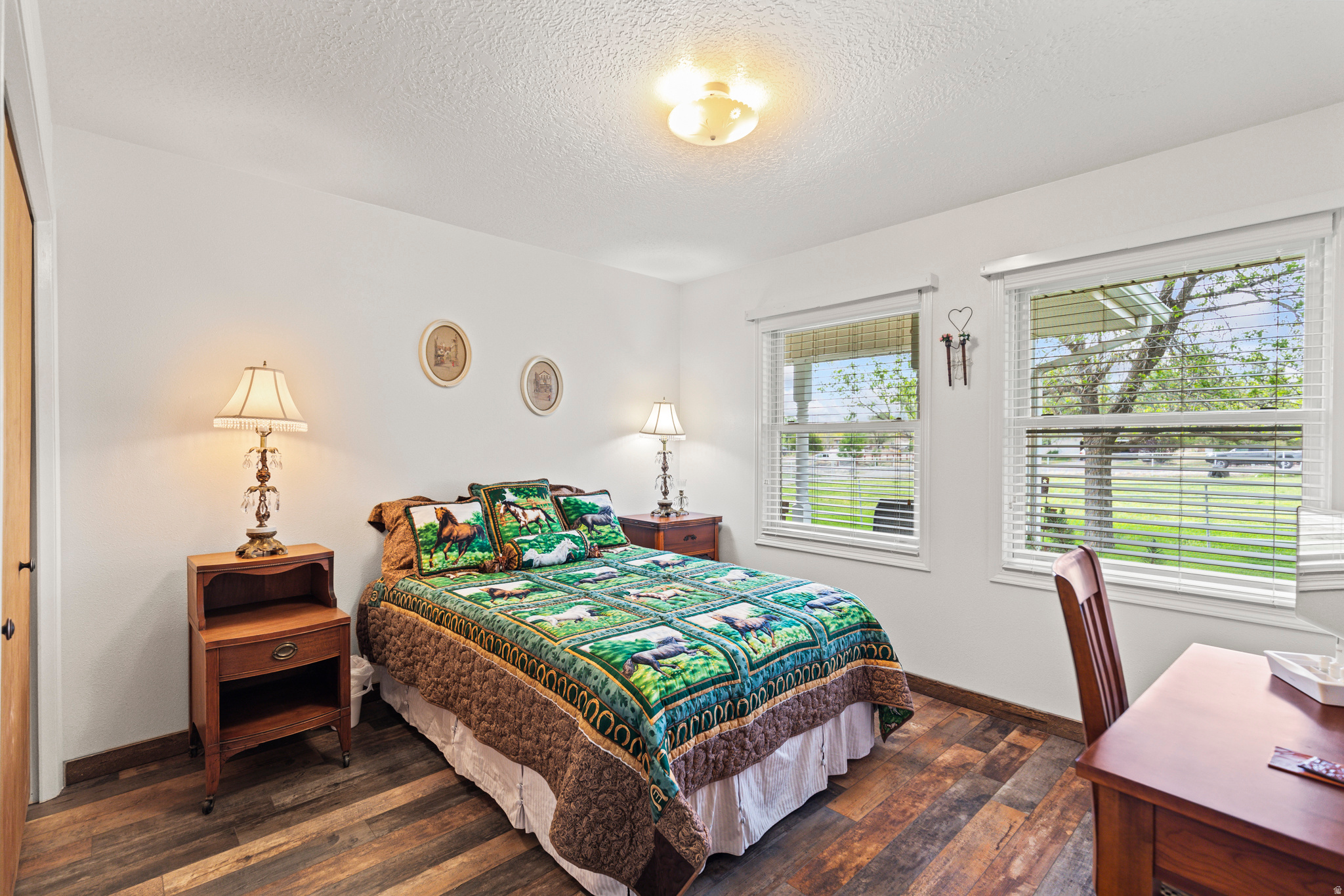 RED BUTTE - Residential
