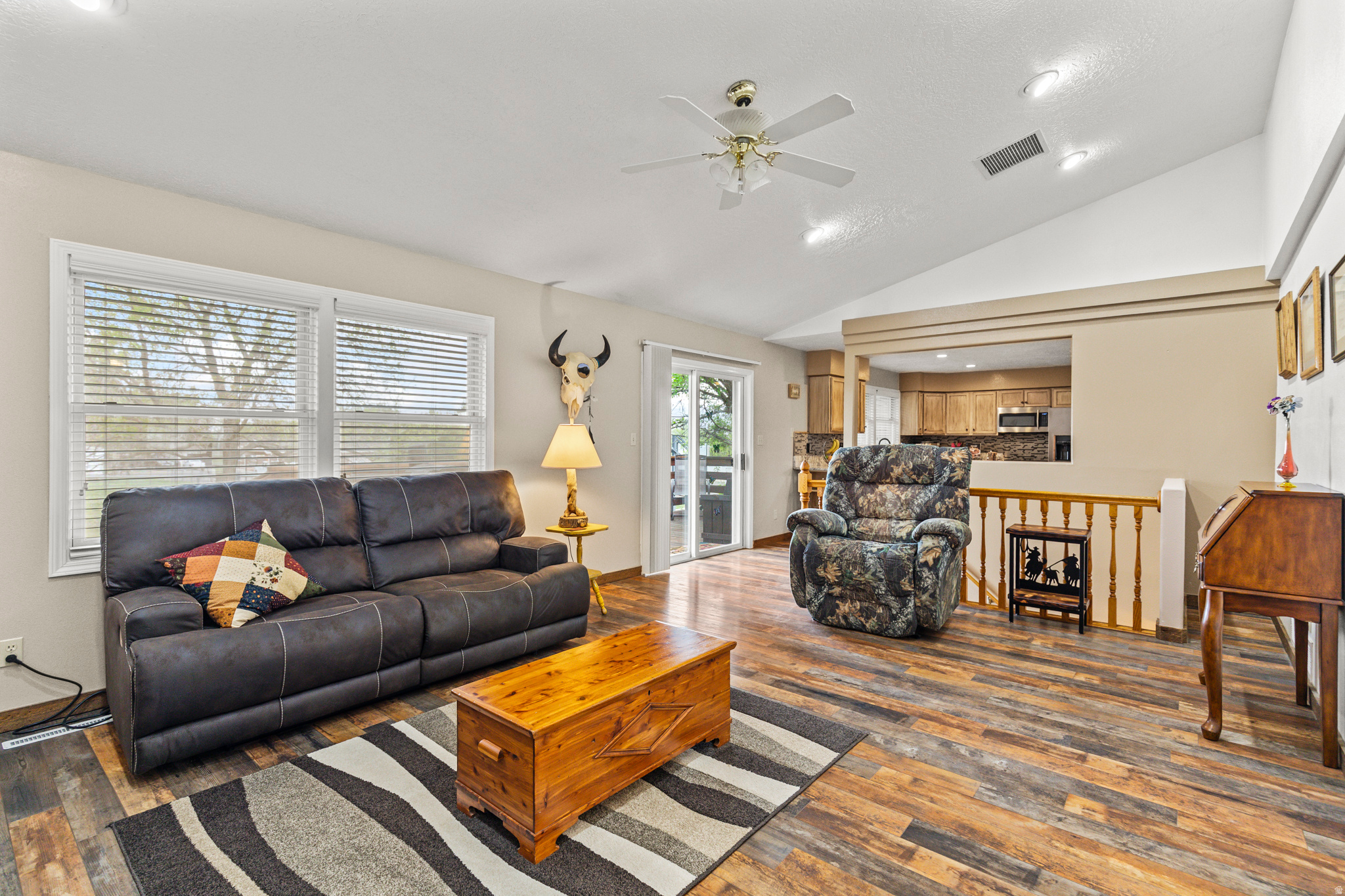 RED BUTTE - Residential