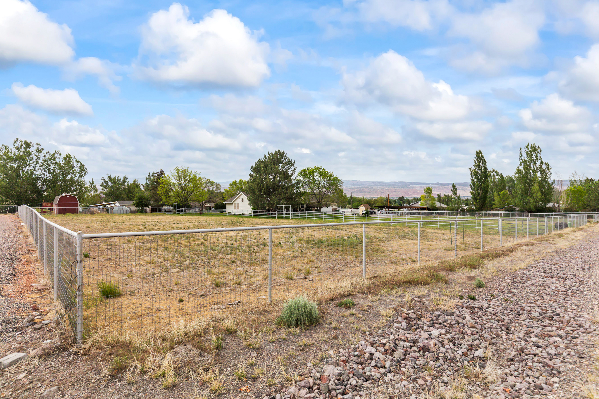 RED BUTTE - Residential