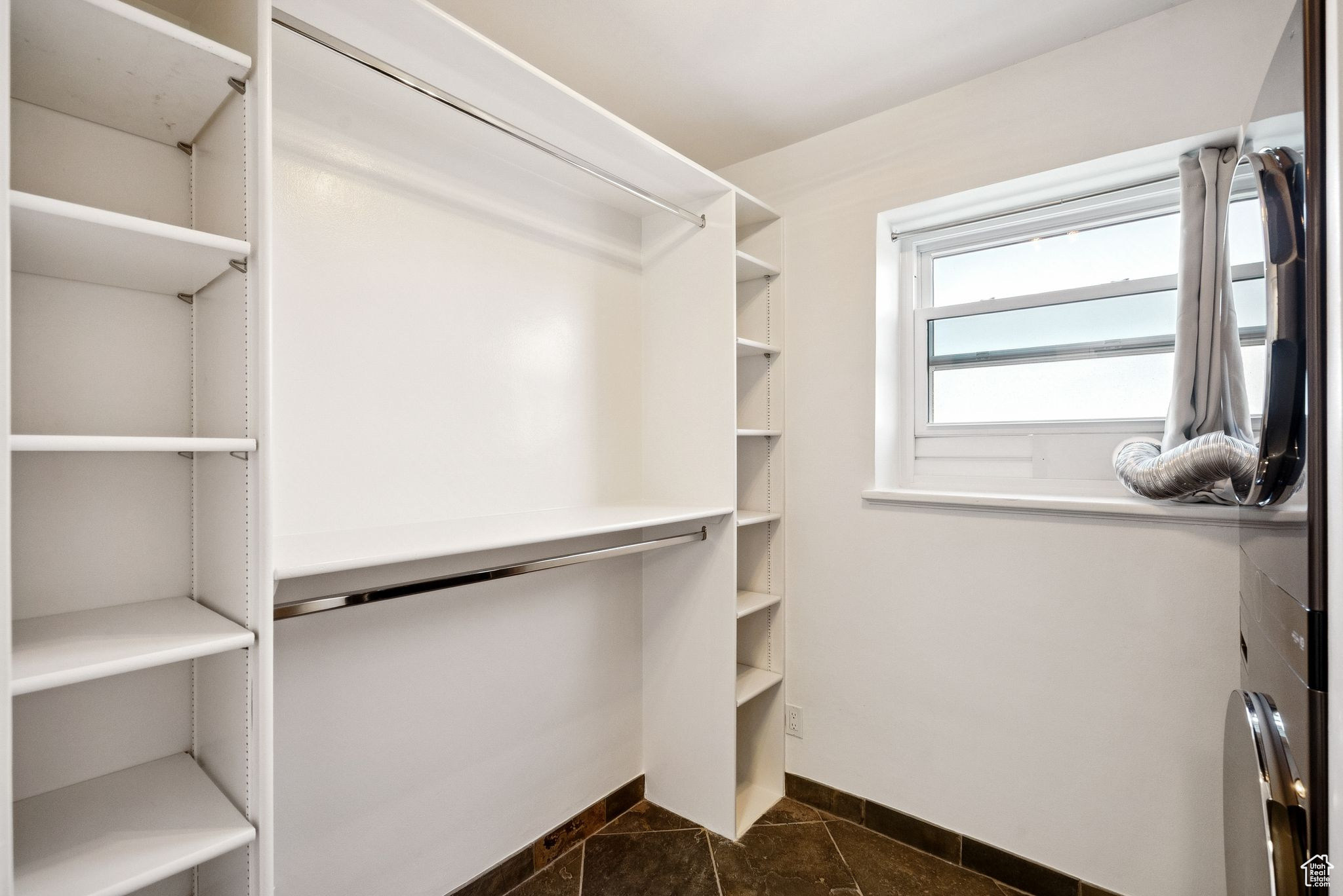 UNIVERSITY HTS - Residential