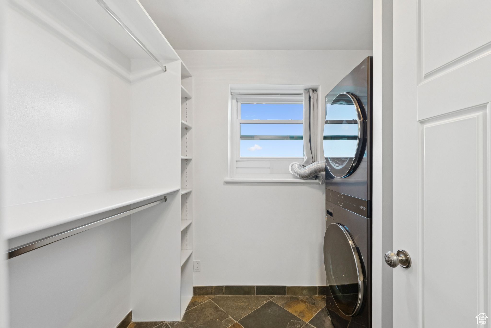 UNIVERSITY HTS - Residential