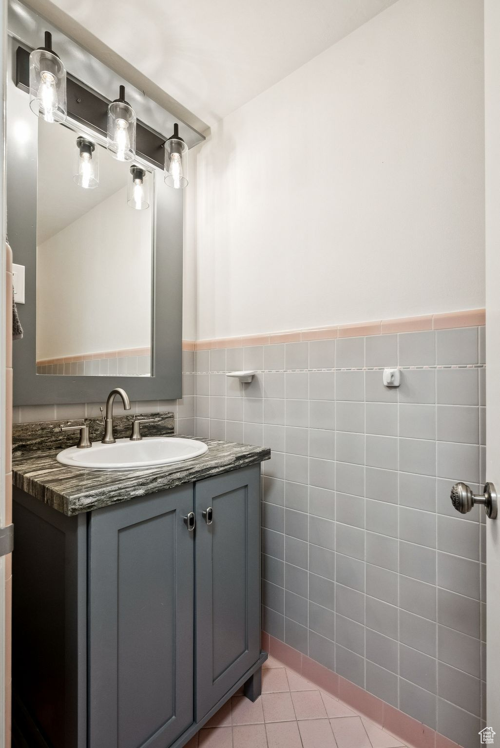 UNIVERSITY HTS - Residential