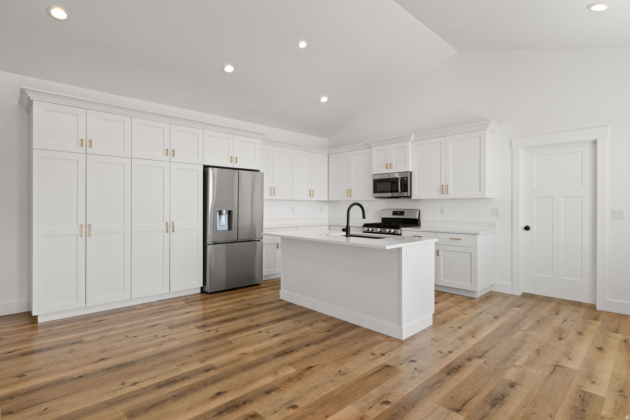 VALLEY VIEW - Residential