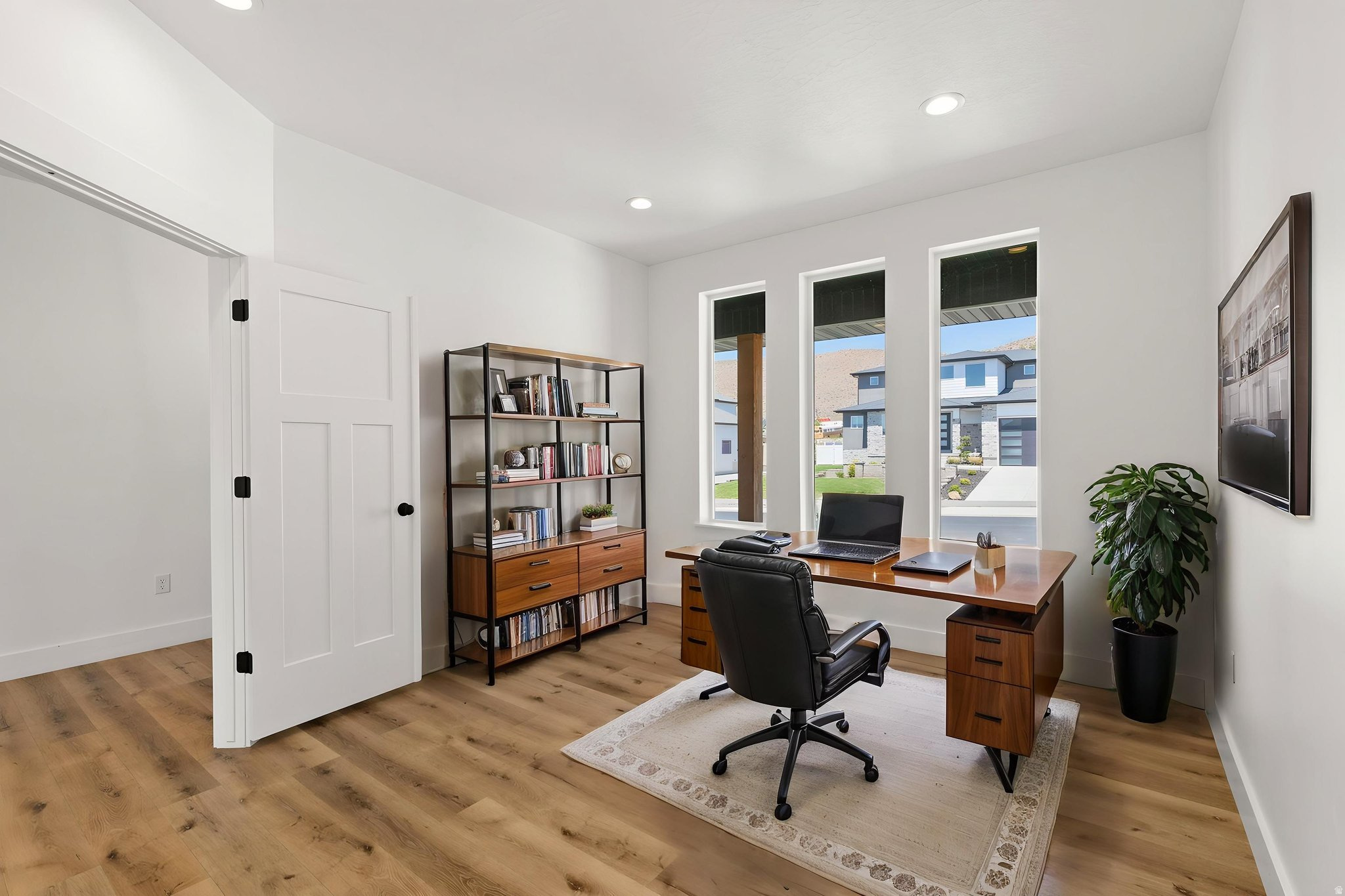 VALLEY VIEW - Residential