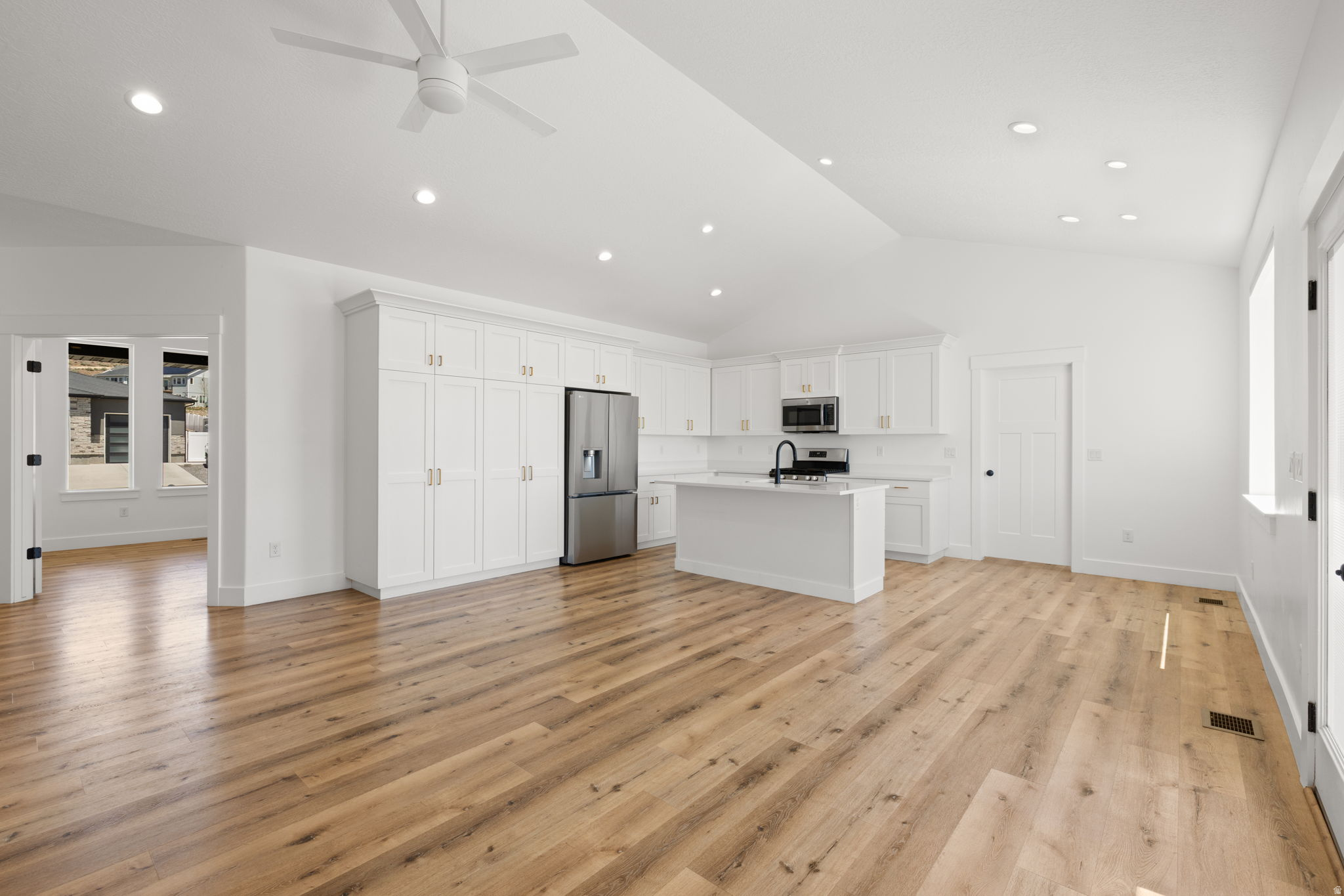 VALLEY VIEW - Residential