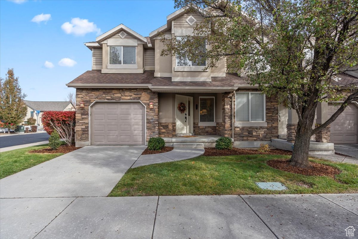 781 S Creekview Dr, Layton, Utah image 2