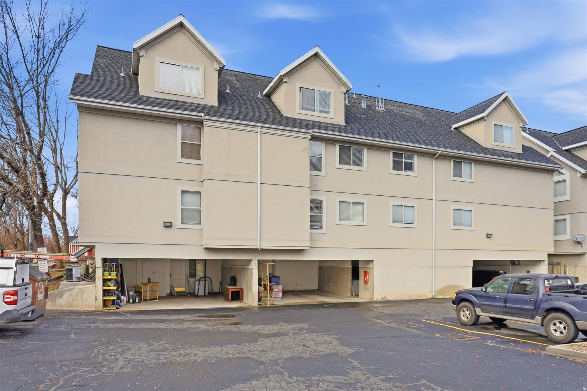 EVERGREEN - Residential