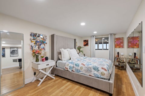 Tiny photo for 126 S SUNSET DR, Farmington, UT 84025 (MLS # 2167938)