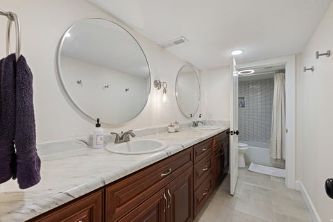 Tiny photo for 126 S SUNSET DR, Farmington, UT 84025 (MLS # 2167938)