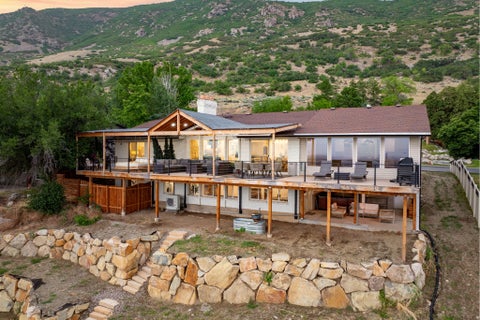 Tiny photo for 126 S SUNSET DR, Farmington, UT 84025 (MLS # 2167938)