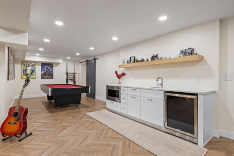 Tiny photo for 126 S SUNSET DR, Farmington, UT 84025 (MLS # 2167938)