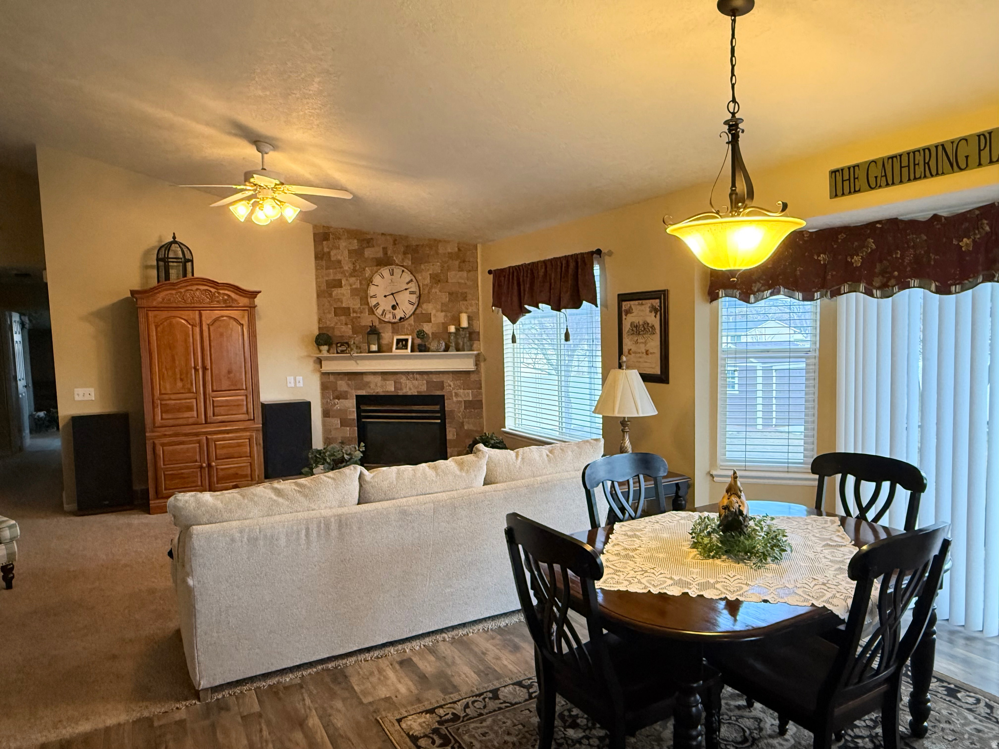 RIVERTON VILLAGE - Residential