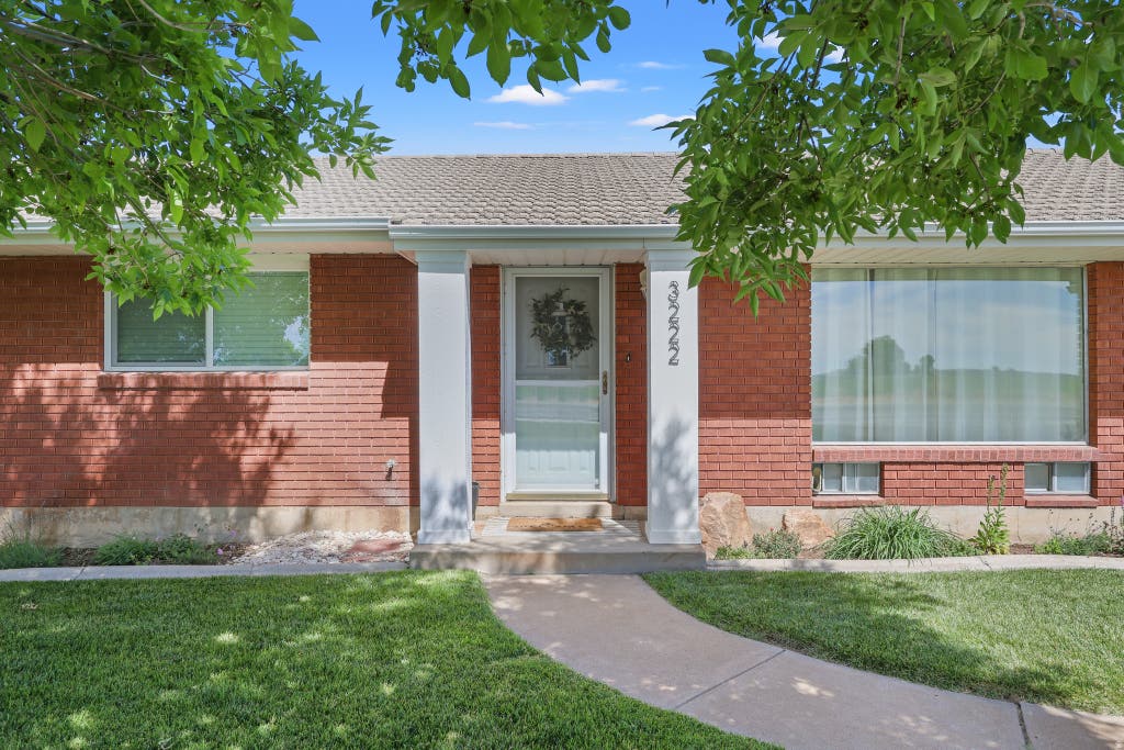 Photo of 3222 S 3500 W, West Haven, UT 84401 (MLS # 2167564)