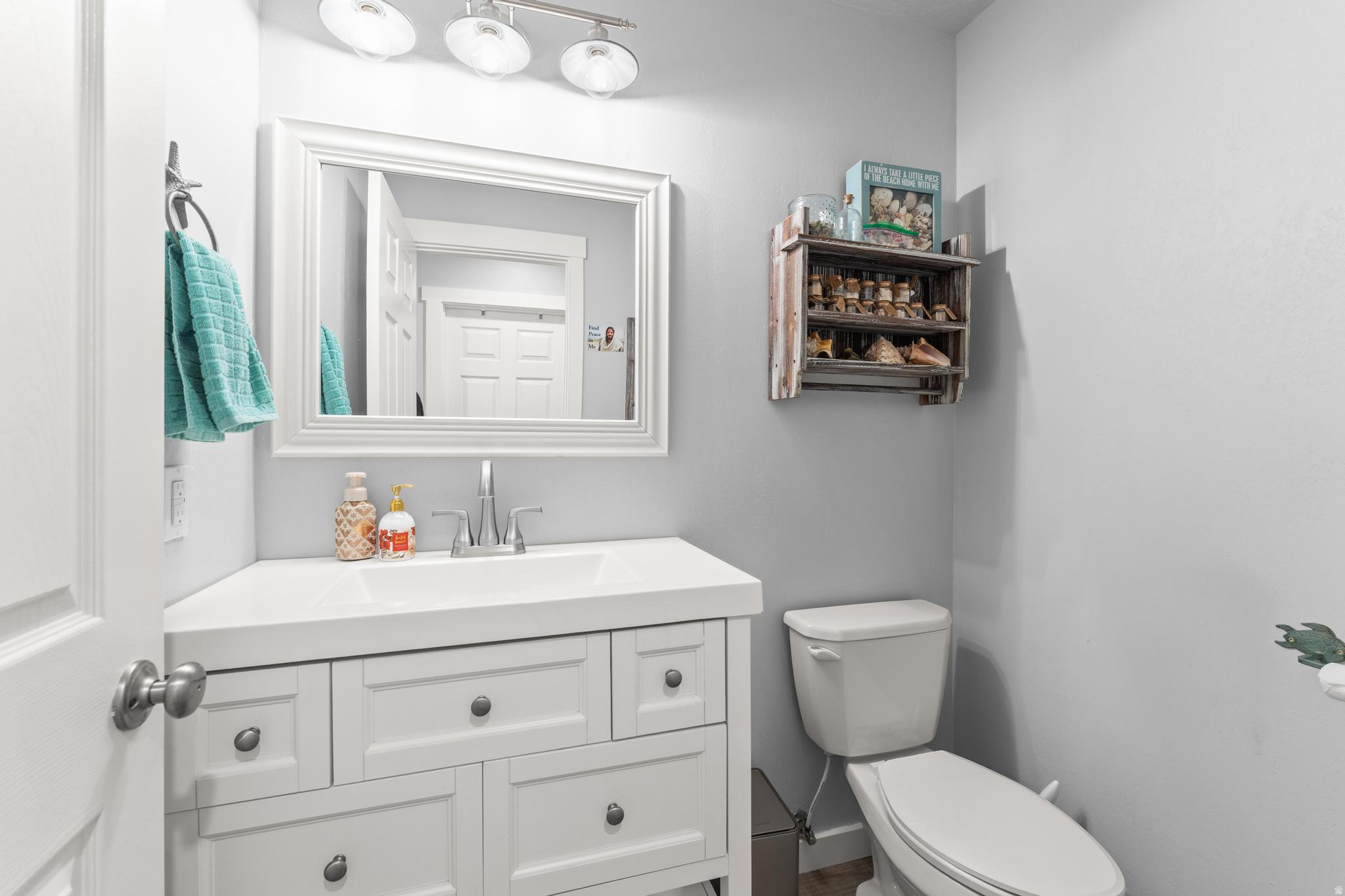 APPLE ESTATES - Residential