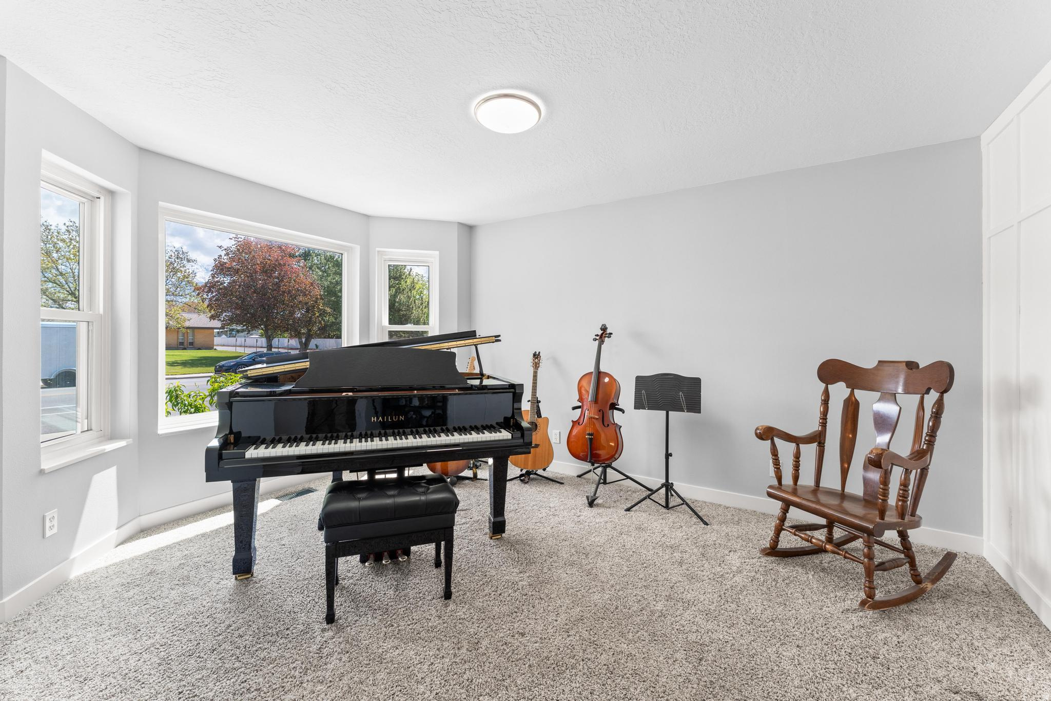 APPLE ESTATES - Residential