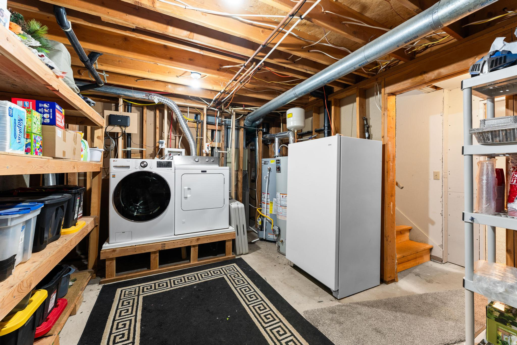 APPLE ESTATES - Residential