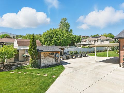 Tiny photo for 208 S 1100 E, Payson, UT 84651 (MLS # 2116457)