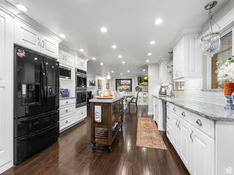 Tiny photo for 208 S 1100 E, Payson, UT 84651 (MLS # 2116457)