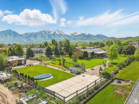 Tiny photo for 208 S 1100 E, Payson, UT 84651 (MLS # 2116457)
