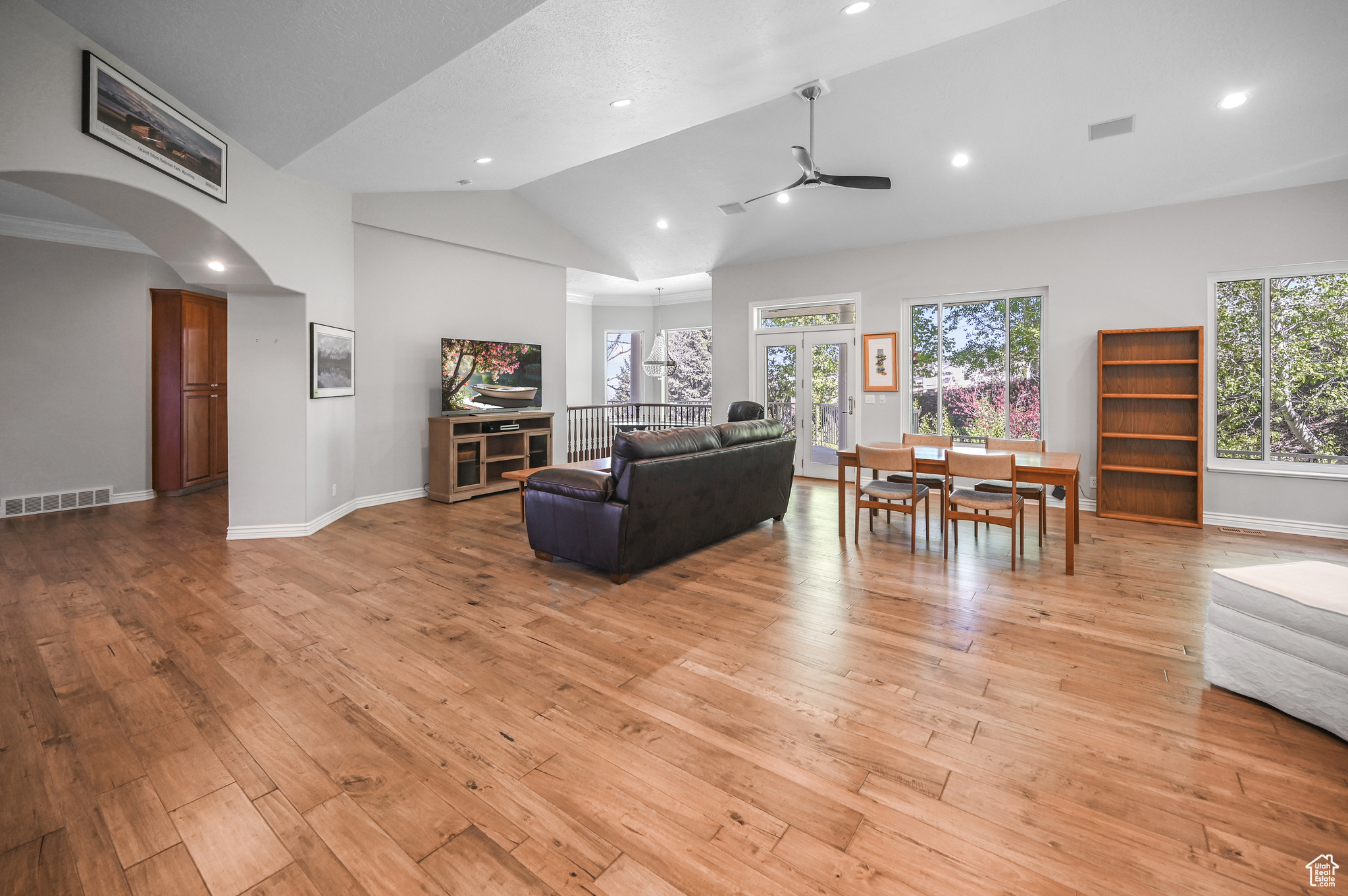 90 S Sherwood Dr, Providence, Utah image 3