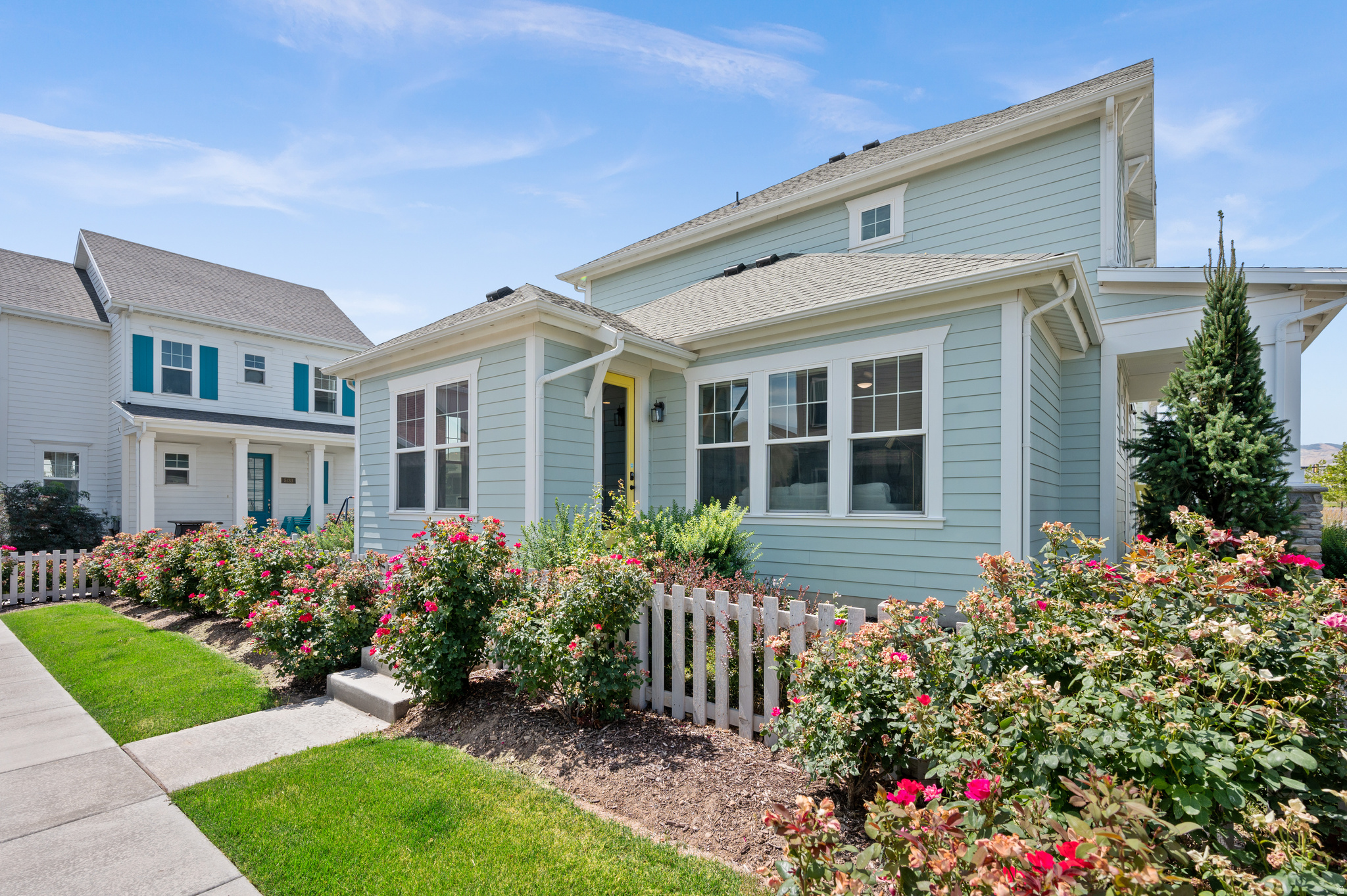 DAYBREAK - Residential