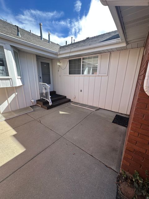 Tiny photo for 5488 S 250 E, Washington Terrace, UT 84405 (MLS # 2141464)