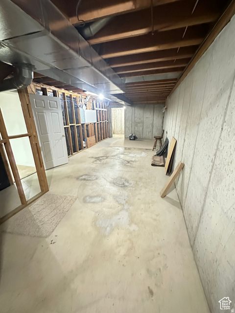 Tiny photo for 5488 S 250 E, Washington Terrace, UT 84405 (MLS # 2141464)