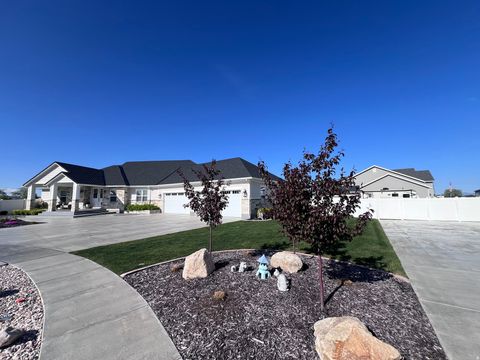 Tiny photo for 2437 N 2950 W, Plain City, UT 84404 (MLS # 2154245)
