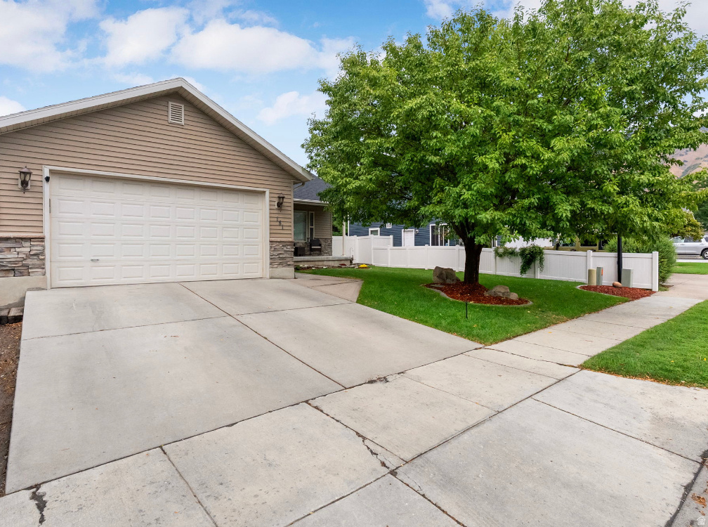 BROOKSIDE VILLAGE PH - Residential