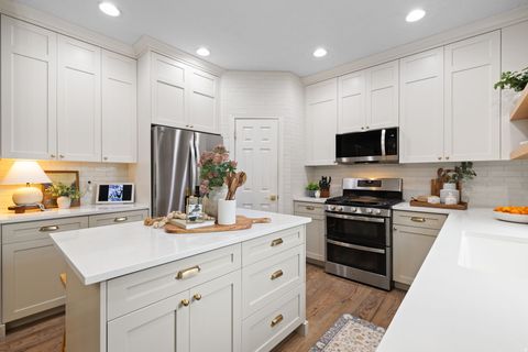 Tiny photo for 9877 N OXFORD CT, Highland, UT 84003 (MLS # 2147628)