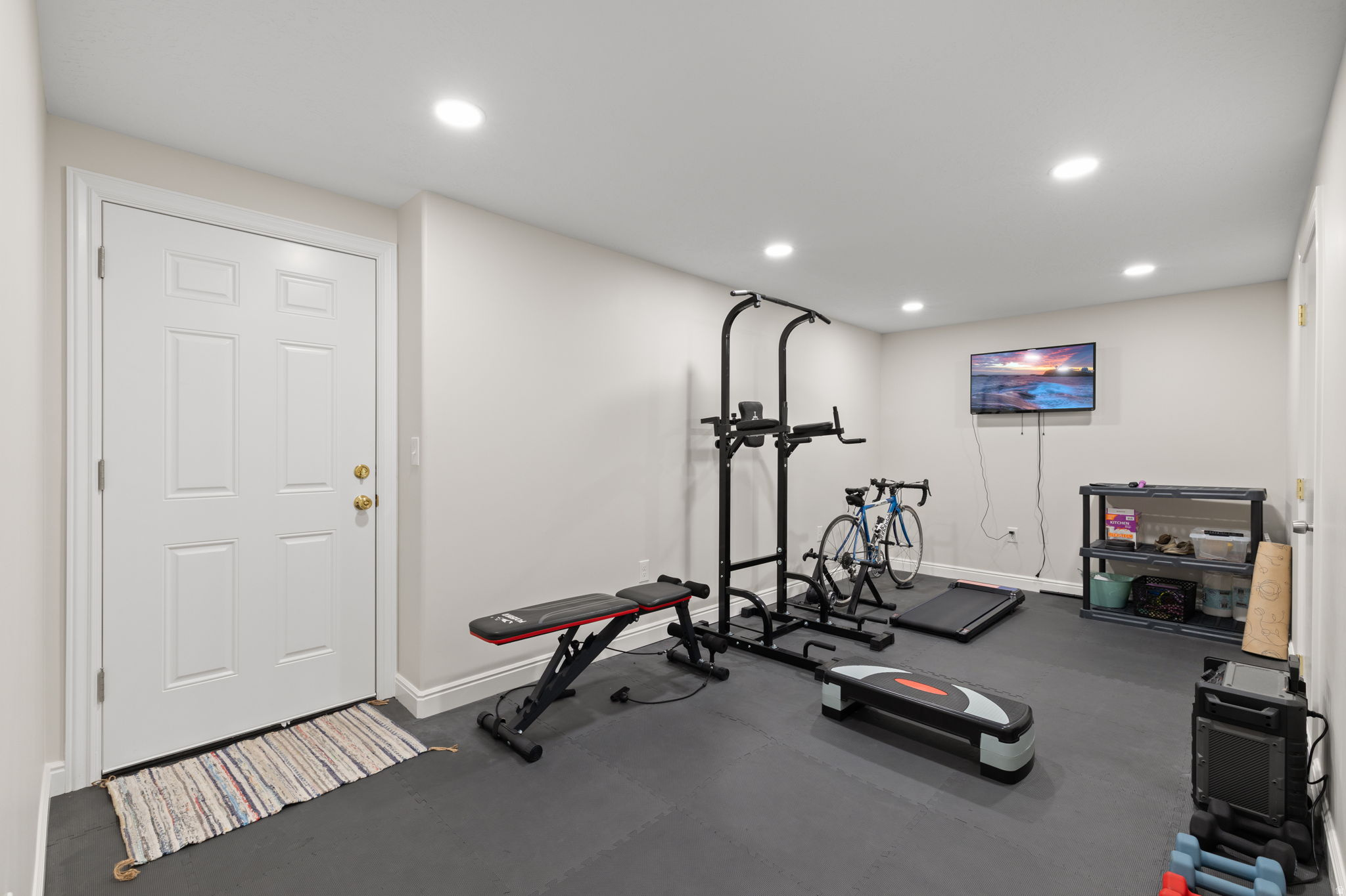 WINDSOR MEADOWS - Residential