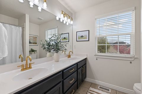 Tiny photo for 9877 N OXFORD CT, Highland, UT 84003 (MLS # 2147628)