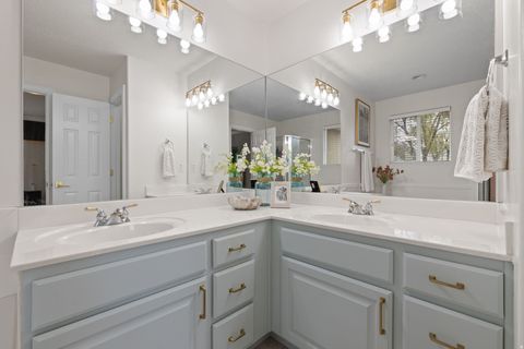 Tiny photo for 9877 N OXFORD CT, Highland, UT 84003 (MLS # 2147628)