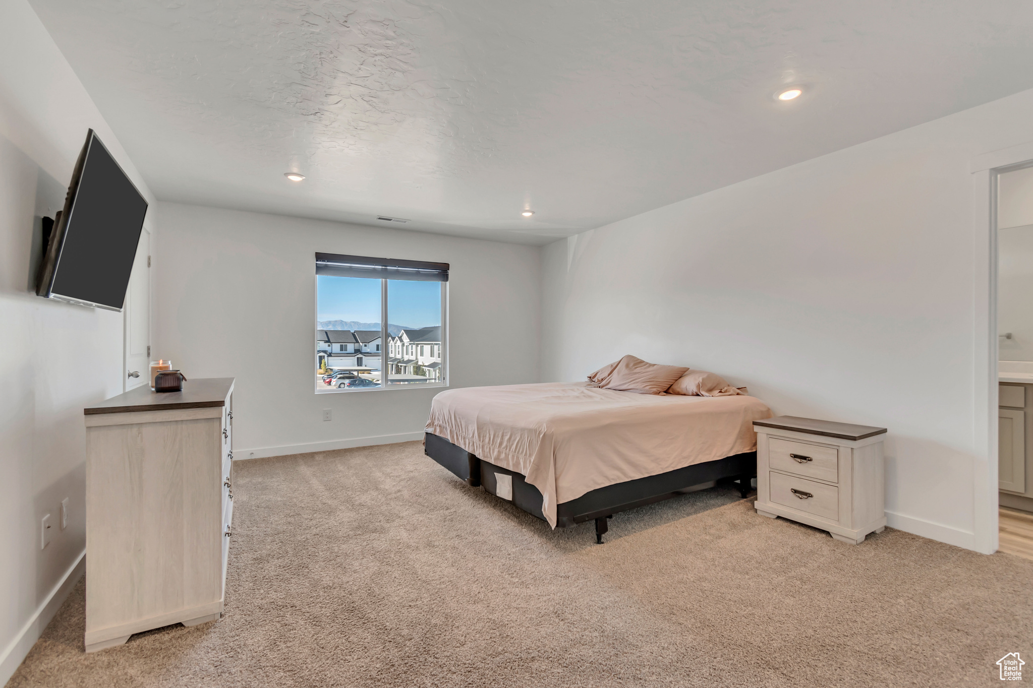 WESTERN ACRES - Residential