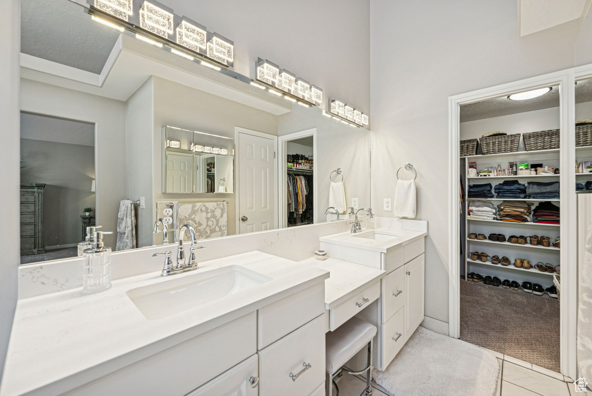 COTTONWOOD - Residential