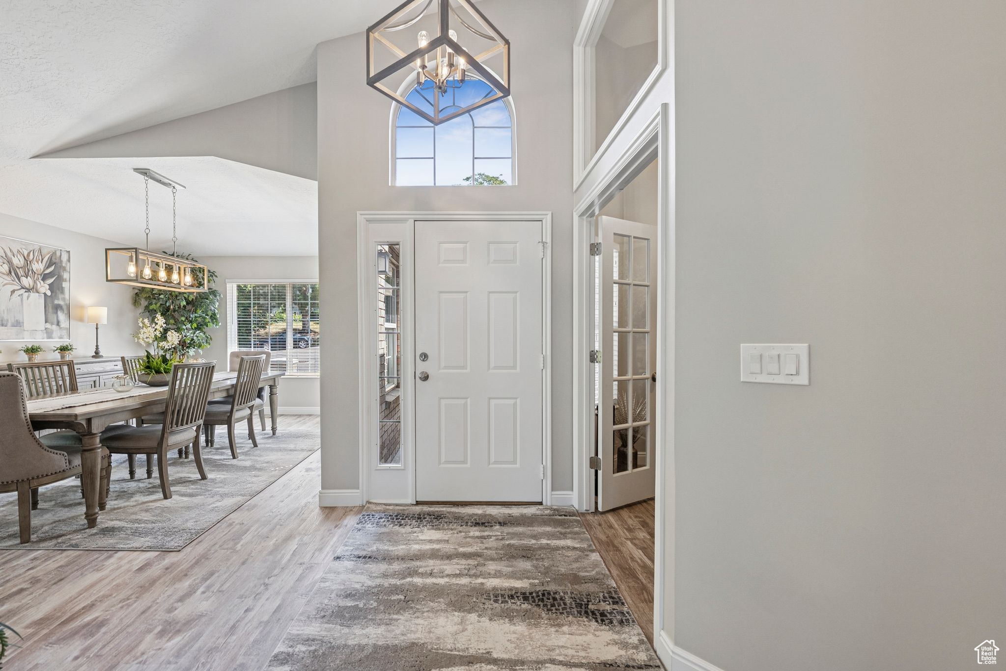 COTTONWOOD - Residential