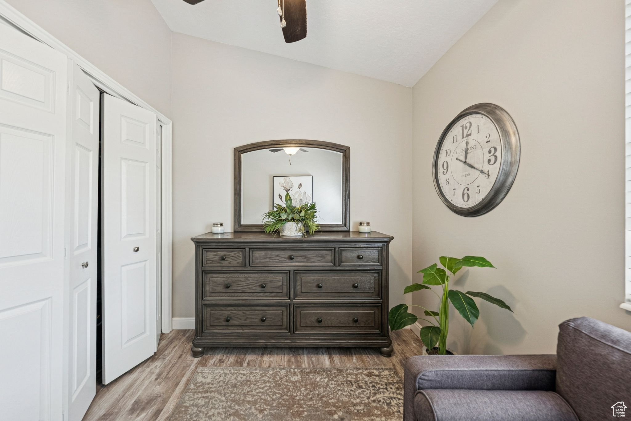 COTTONWOOD - Residential