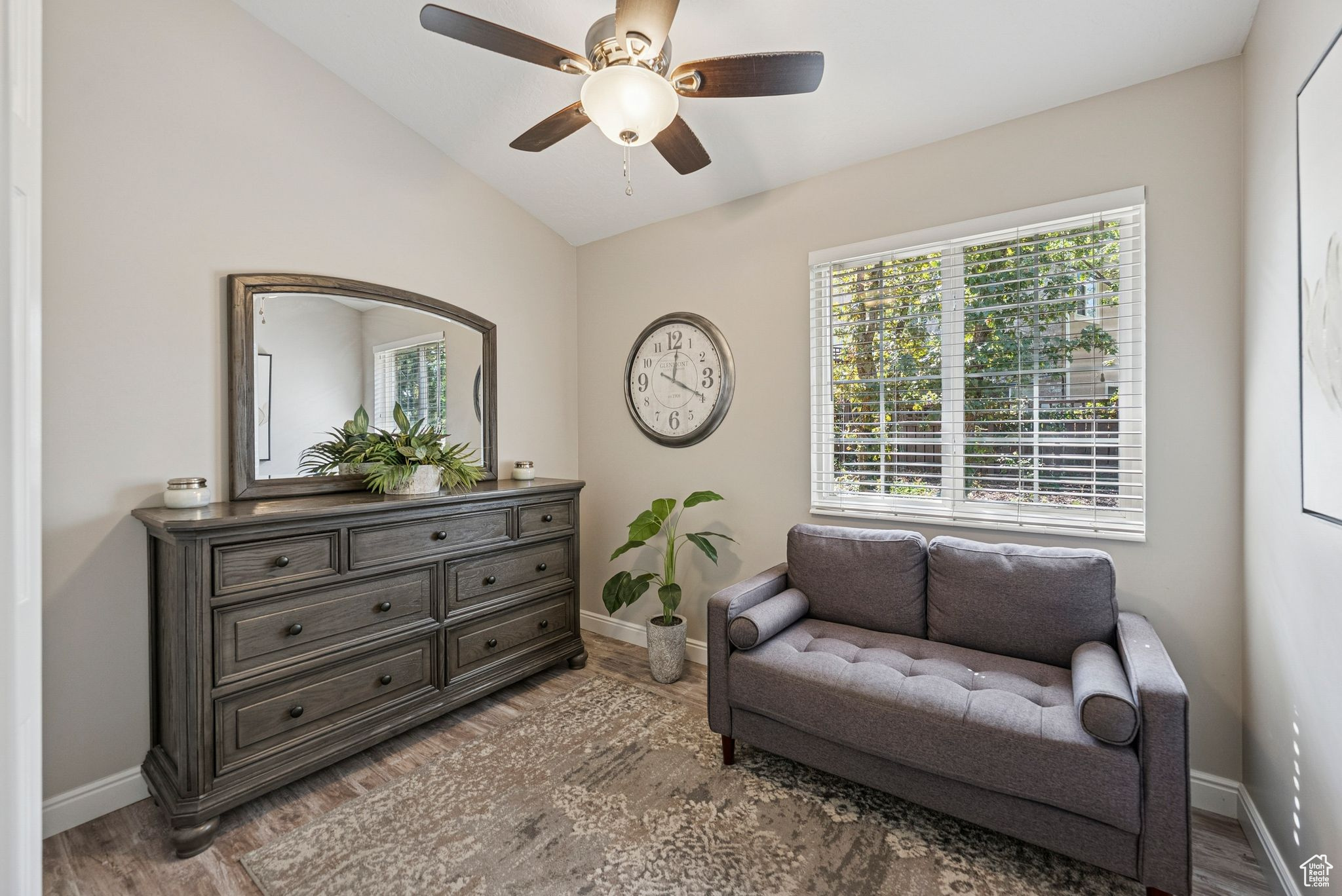 COTTONWOOD - Residential