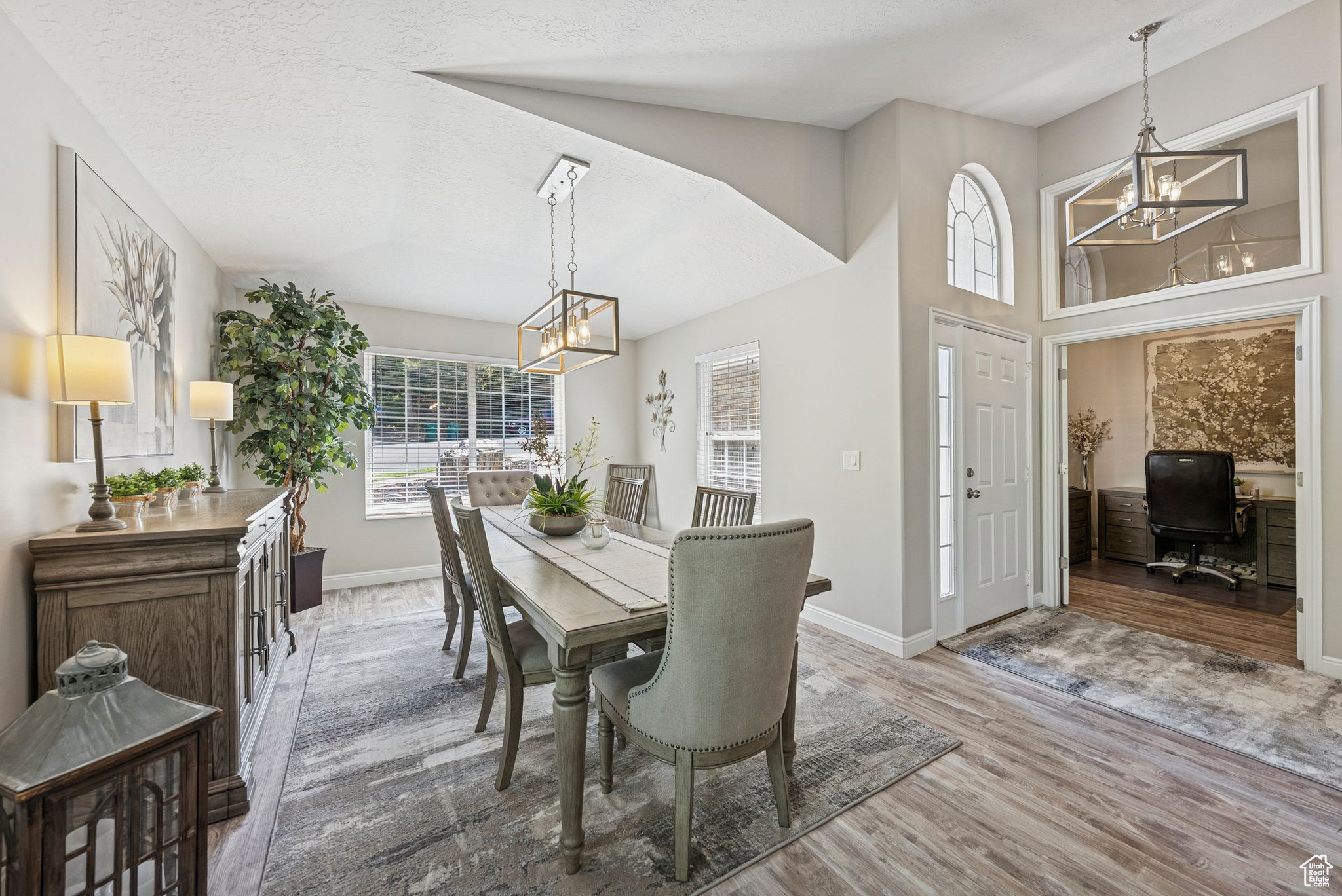 COTTONWOOD - Residential