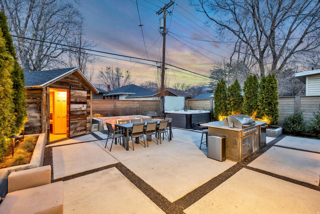 Photo of 639 E MILTON AVE S, Salt Lake City, UT 84105 (MLS # 2150825)