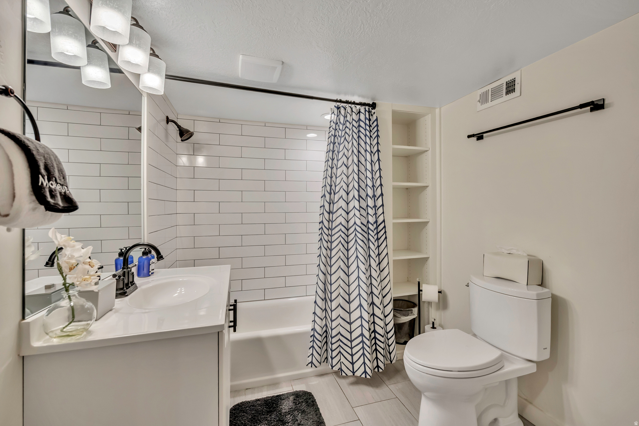 HAWTHORNE SUB - Residential